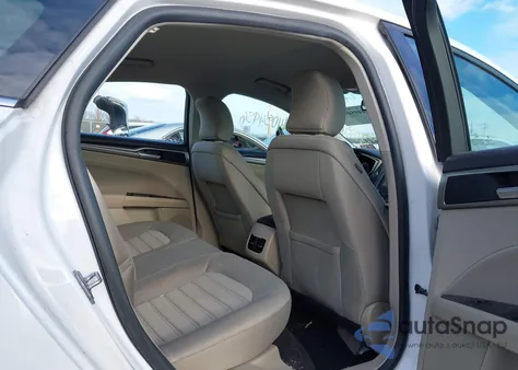 2019 Ford Fusion Se z USA, uszkodzony, nr VIN 3FA6P0HDXKR145827